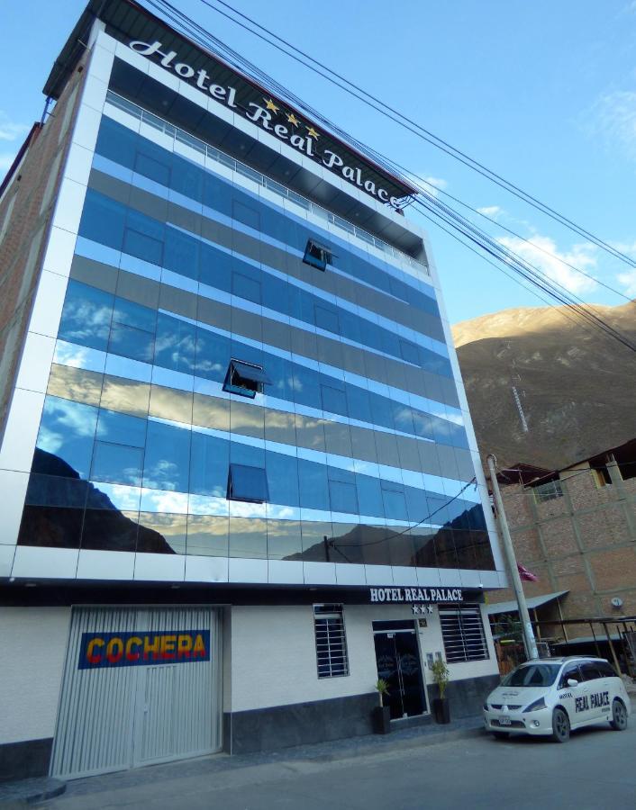 Real Palace Churin Exterior foto